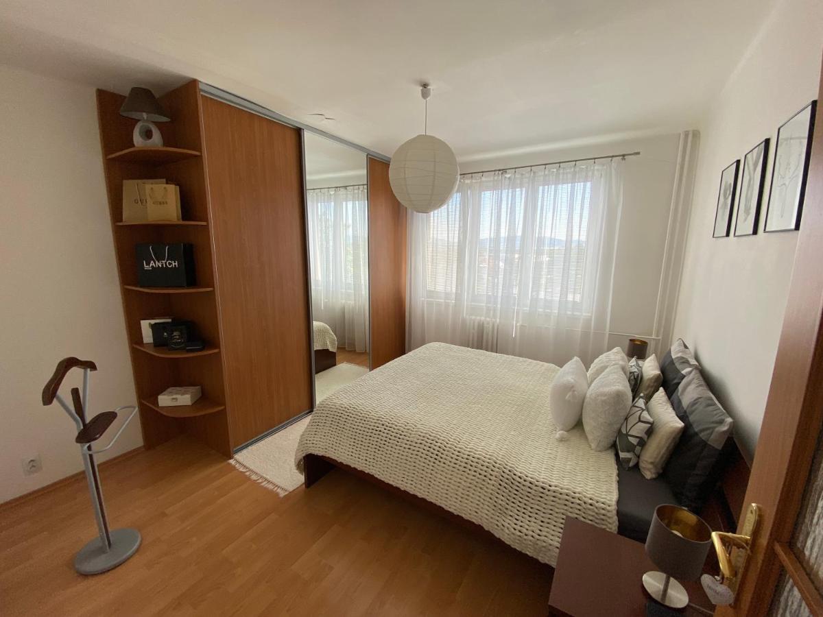 Apartman Lienka Free Parking City Centre Trenčín 外观 照片